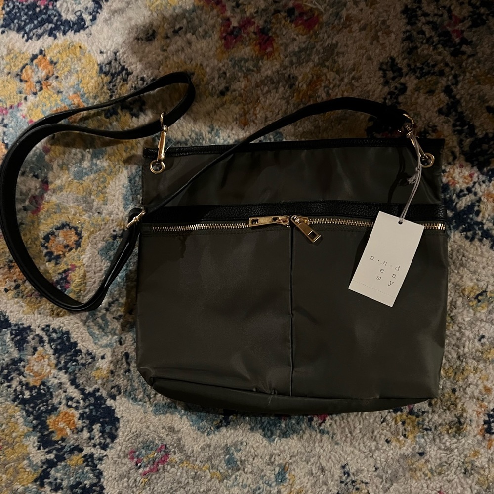 Crossbody bag